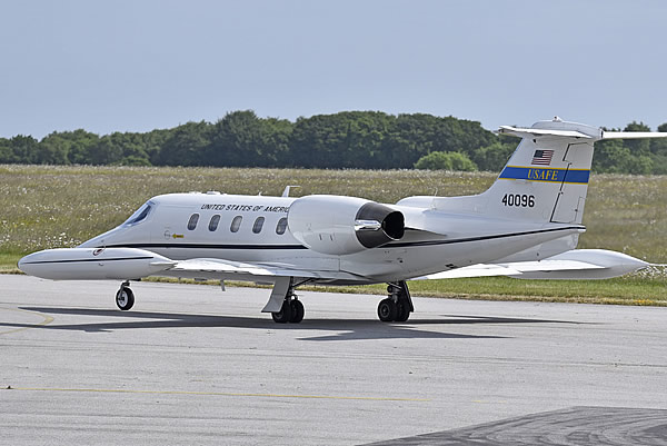 Boeing 737 (USAF C-40B BBJ), S/N 02-0042, msn 33500 Boeing 737 (USAF C-40B BBJ), S/N 02-0042, msn 33500